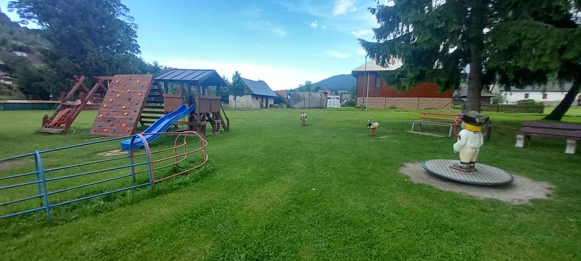 Penzion Zemianska Kuria Dolny Kubin Exterior foto